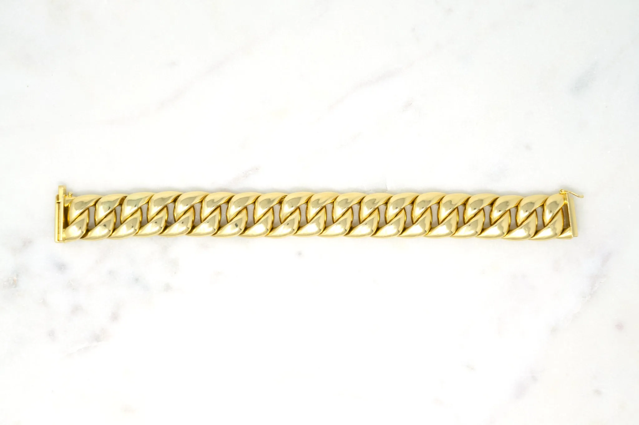 18K Abel & Zimmerman Gold Textured Curb Link Bracelet