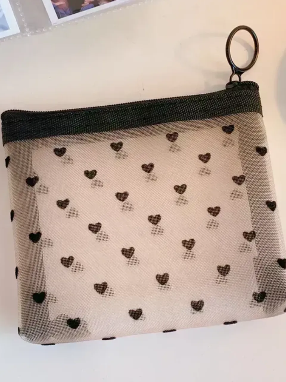 27 Mesh Heart Cosmetic Bag