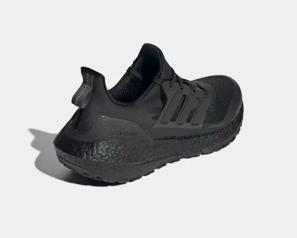 Adidas UltraBoost 21 Cold.RDY Triple Black Core Black S23895