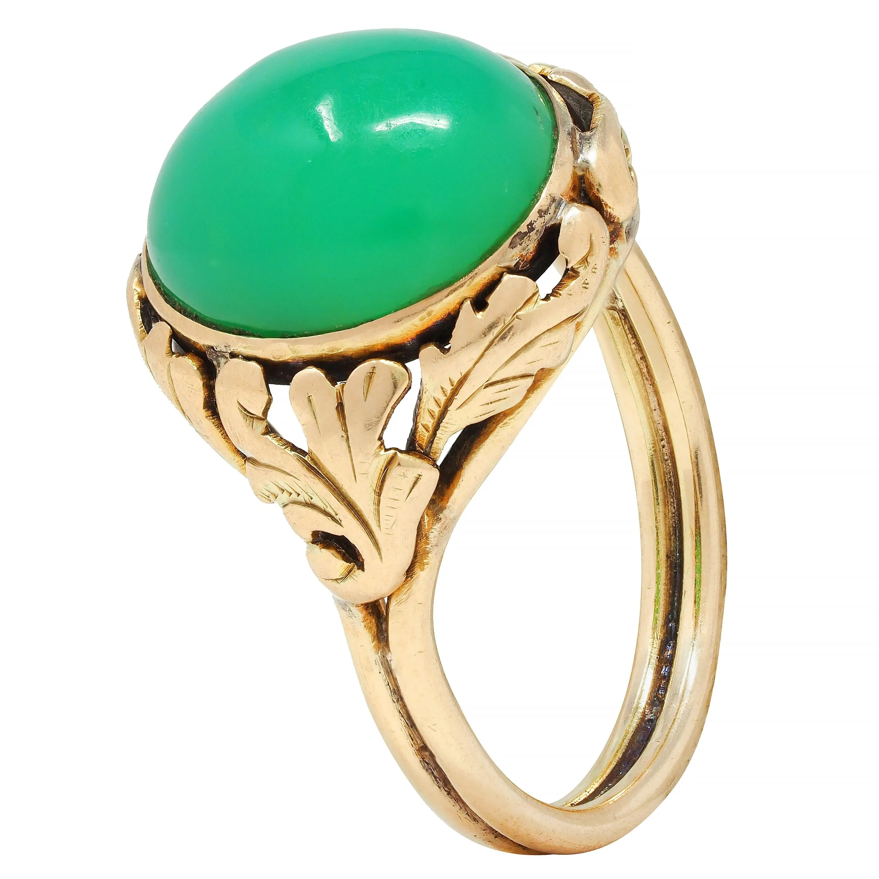 Arts & Crafts Chrysoprase Cabochon 14 Karat Gold Foliate Floral Antique Ring