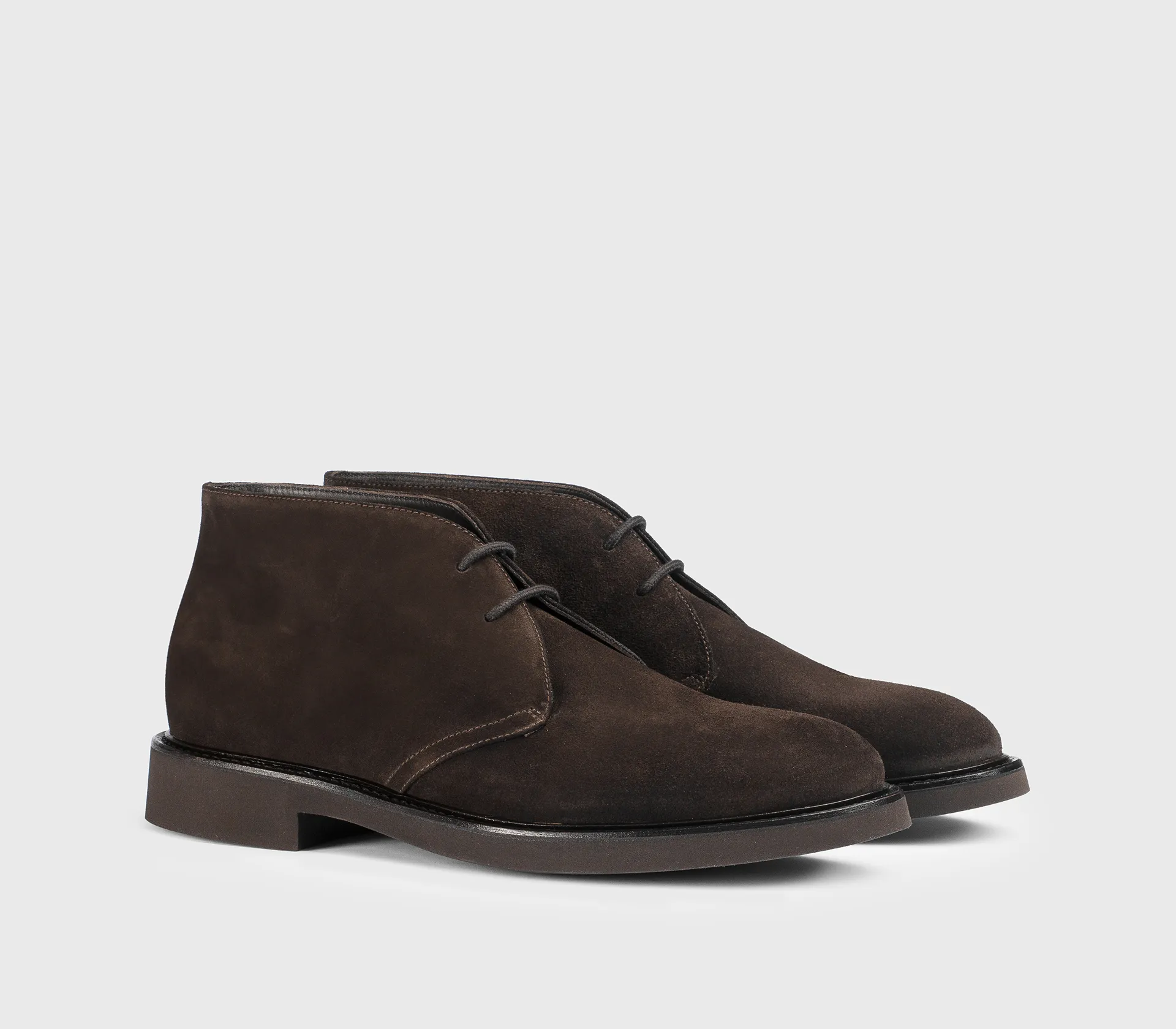 Brown suede desert boot