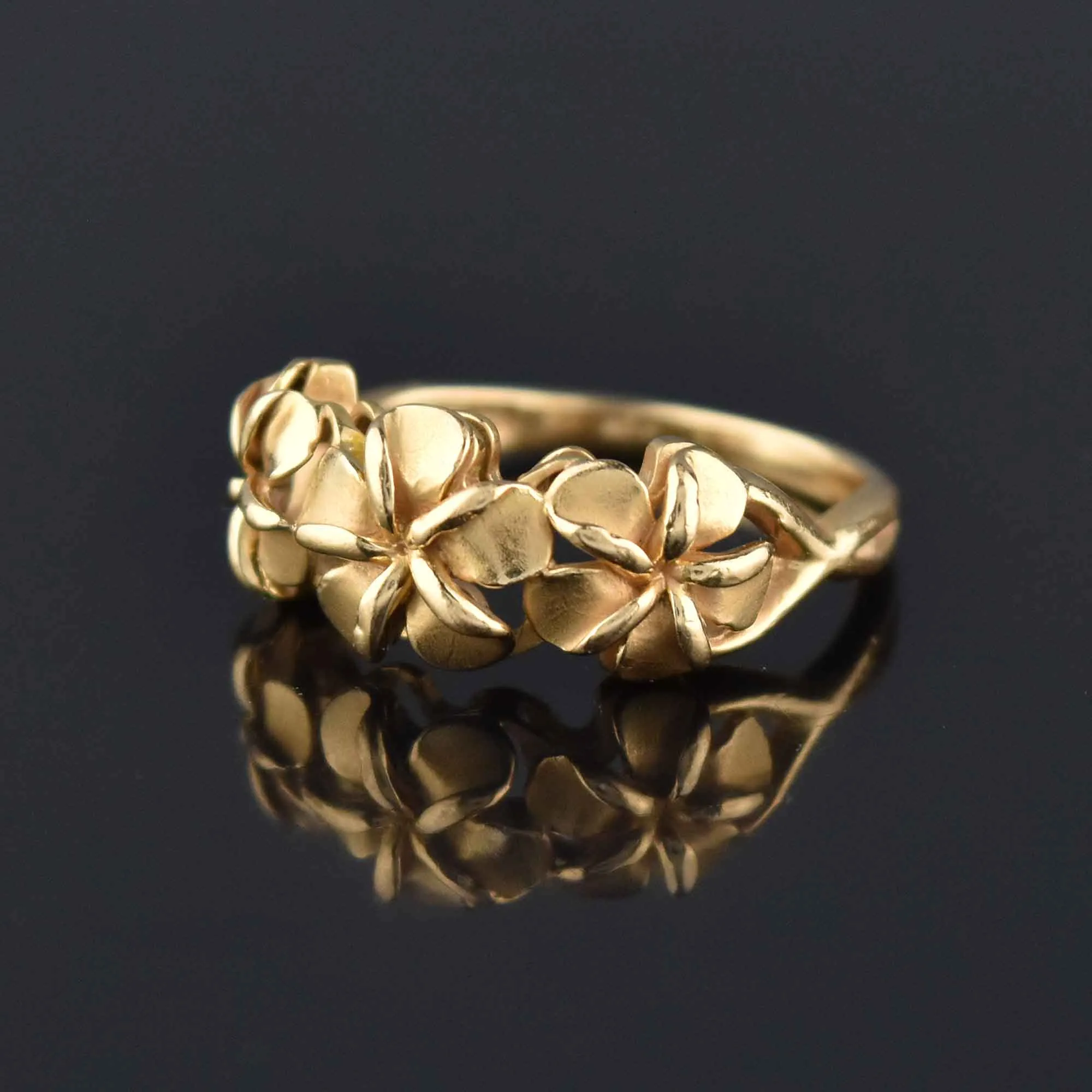 ON HOLD Vintage Na Hoku Plumeria Ring in 14K Gold