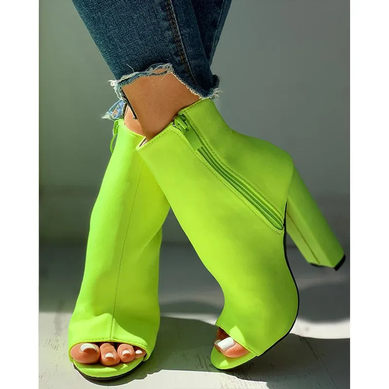 Serpentine Zipper High Heels Platform Booties